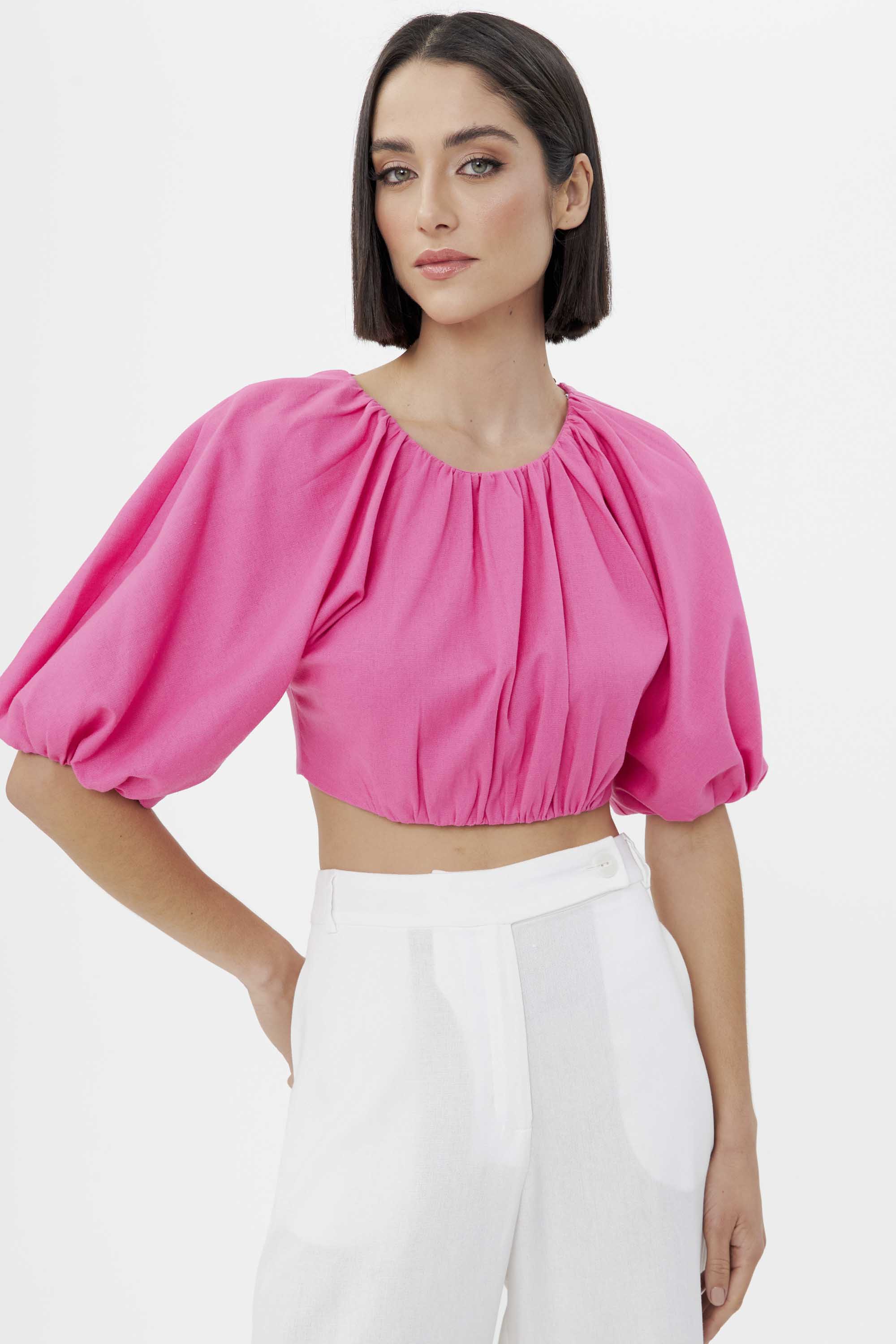 REST0093 - BLUSA COM MANGAS BUFANTES