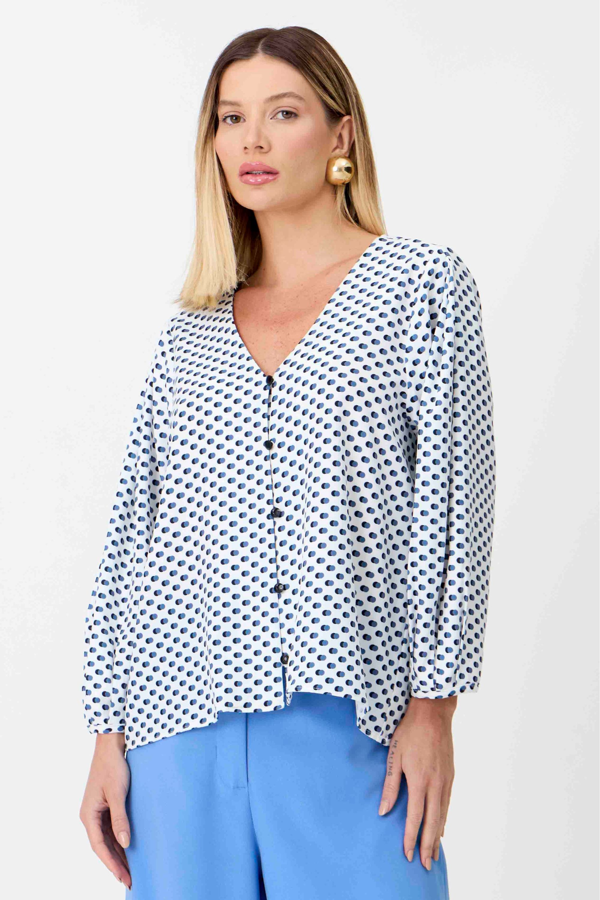 REST0422 - BLUSA C/ DECOTE V