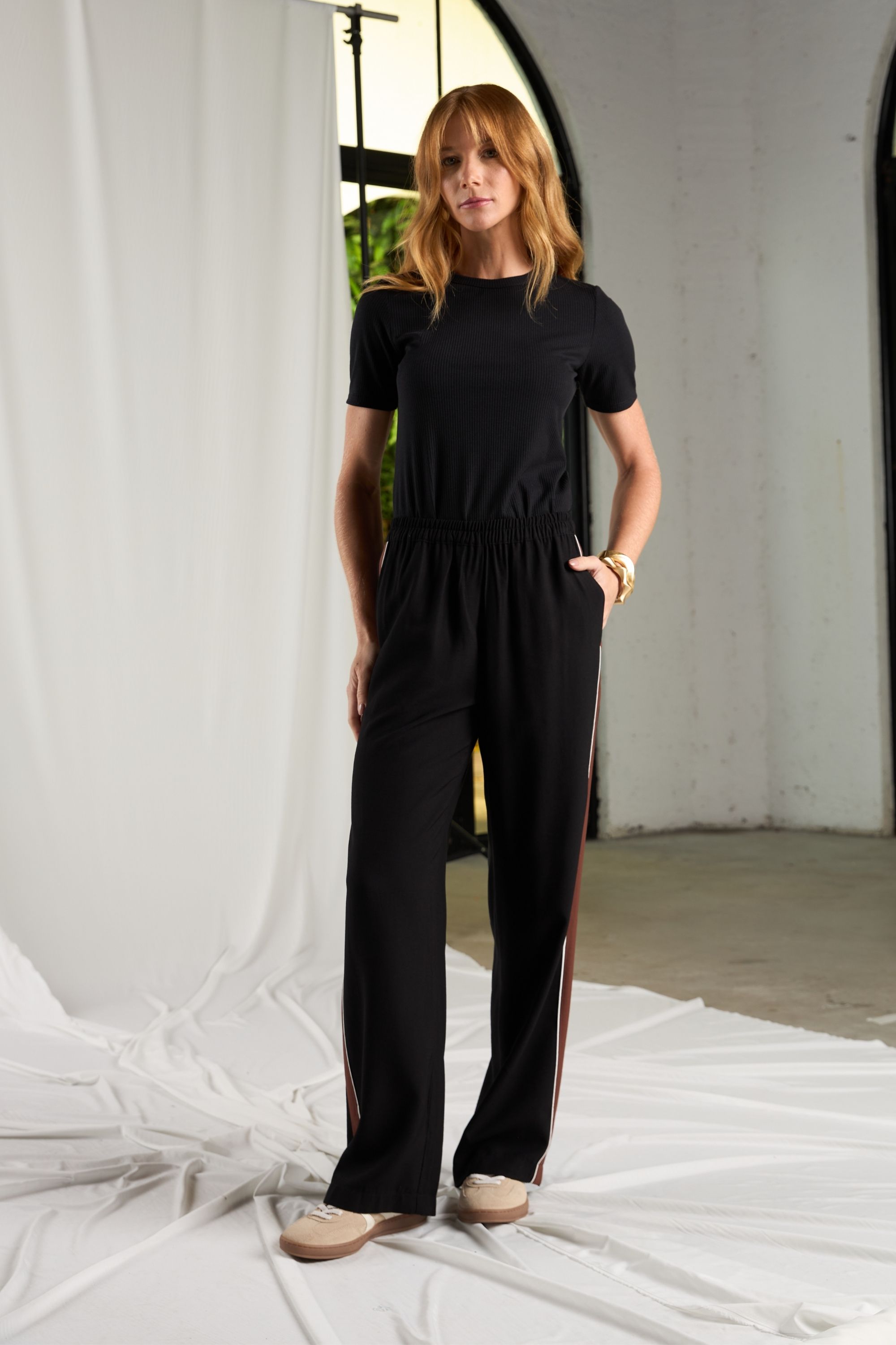 REST0921.2 - CALÇA COM CÓS DE ELASTICO