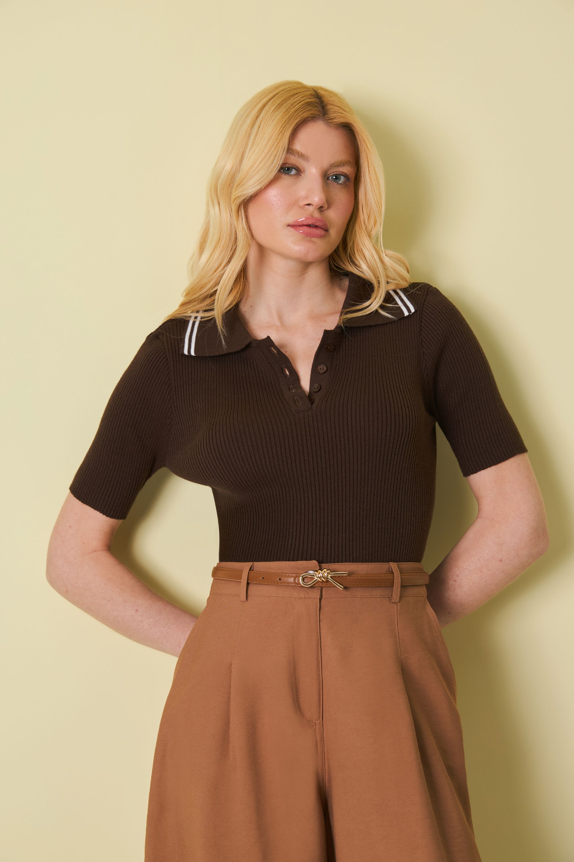 REST1108 - BLUSA GOLA POLO RETILÍNEA